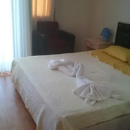 Boncuklu Hotel *